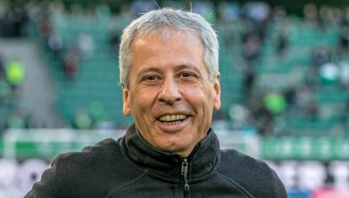 比赛时, 他戴上队长, 法夫尔开场 比赛时, 他戴上队长, 法夫尔开场