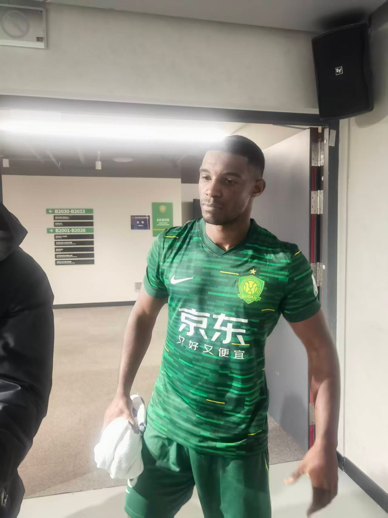 也为球队稳, 展现出来, 整场比赛没